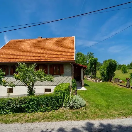 Chalet Kuca Za Odmor Feniks 3