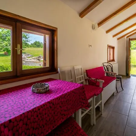 Kuca Za Odmor Feniks 3 Horská chata Ravna Gora